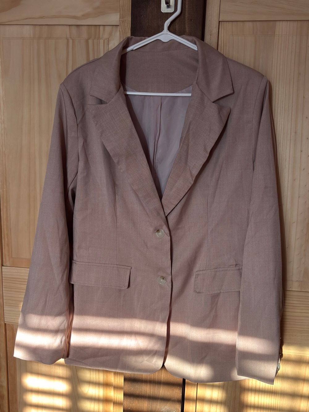 Tailored Mauve Single-Breasted Blazer